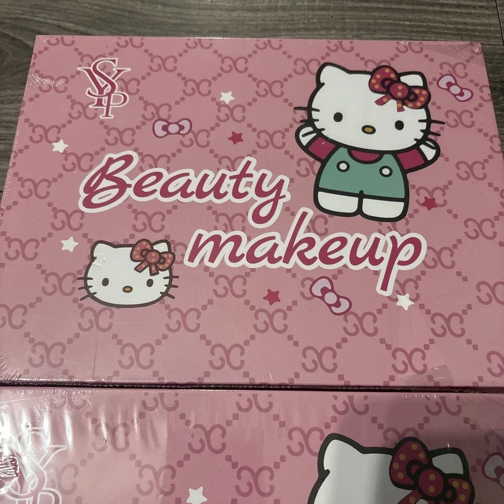 Lot Of 2 Hello kitty Girls Pallet Make Up Eyeshadow Blush Lip‎ Oil Highlighter